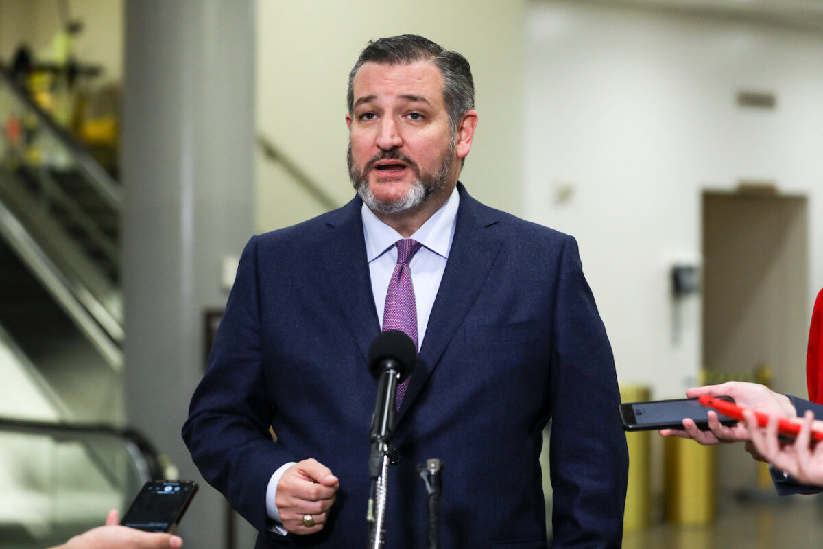 Nghị sỹ Ted Cruz thúc giục Tối cao Pháp viện thụ lý đơn kháng cáo về gian lận bầu cử ở Pennsylvania